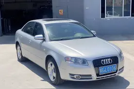 拉回一辆“残损破烂”的2007年奥迪A4 B7，进厂翻新，死而复生图片