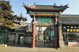 原来最初的呼和浩特清真大寺望月楼是这样的图片