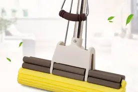 家用拖把，选择哪一种比较好，保洁阿姨推荐：这5种拖把省时省力图片