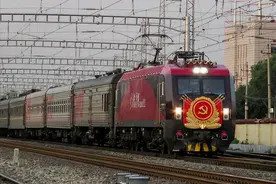 这5趟列车，坐着就能出国旅游图片