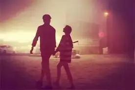 两性交往，爱做这三件事的女人，一般都比较“花心”图片