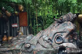 李白这首《望天门山》，充满振奋人心的力量，知道为什么吗？图片