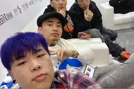 PSY.P直播信息量巨大！GAI和Melo一起吃饭，GAI哥很好相处图片