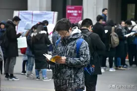 博士学历有多大价值？想拿到这个学历有多难？二十多年寒窗苦读图片