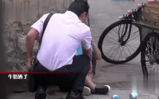 一亿米的巨人美女是谁 一亿米的巨人美女古风