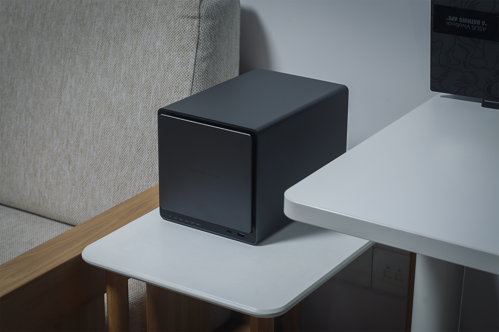 同时兼顾易用和专业的NAS是什么体验？绿联DX4600 PRO开箱