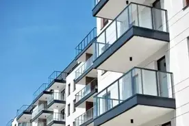 农村自建砖混房，室外悬挑板最长挑多远？尤其悬挑阳台安全吗？图片