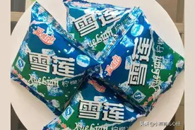 吃冰淇淋会伤孩子脾胃，不让孩子吃？父母选对冰淇淋对孩子更好图片