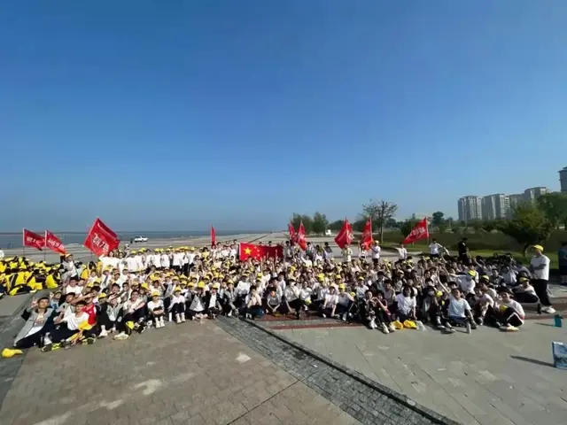 Ϋ´̨ѧУ̬ѧУƷʽ֮ḻʵĳл