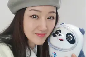 杨钰莹与初恋赖文峰分手26年后，他出狱低调幸福，她至今未婚未育图片