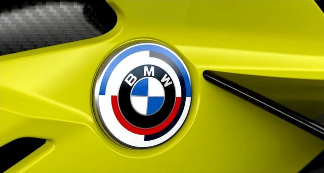 新款宝马公升级跑车S 1000 RR欧洲发布 加装空力套件/动力小涨