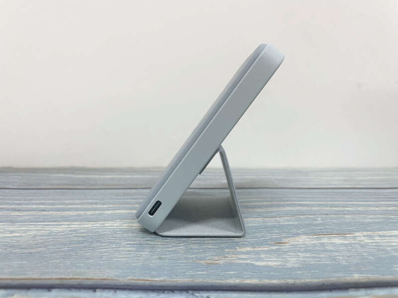 小巧带支架，磁吸无线充，安克MagGo轻薄磁吸无线充电宝体验