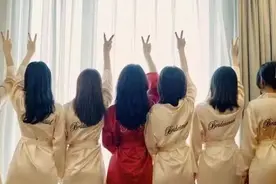 知知观察｜职业伴娘：婚礼现场的“幸福客串”图片