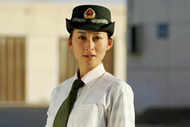 《铠甲勇士》12年后，主演的发展差距有多大？最红的官方都请不动