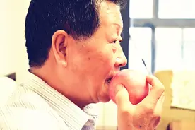 想减肥，能吃个苹果代替早餐吗？水果代餐影响不小，很多人被骗了图片