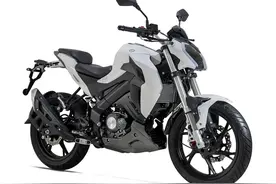 一万能买什么样的摩托车图片