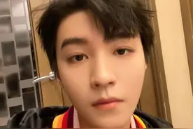 王俊凯被曝延期毕业，重修数门课程，大一时被取消英文考试资格图片