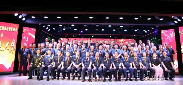 市作协文艺志愿者小分队走进参战老兵