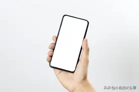 别再清理手机垃圾了，关闭这3个开关，手机用多久都不会卡图片