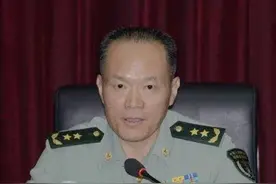 高津：战略支援部队首任司令，6次立功，创3大记录，被授什么军衔图片