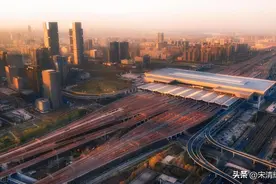 宋清辉：网约车也是出租车 理应和城市出租车享受同等待遇图片