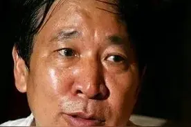 阎连科用一颗糖果来自黑自己的奶奶，是文学还是任务？图片