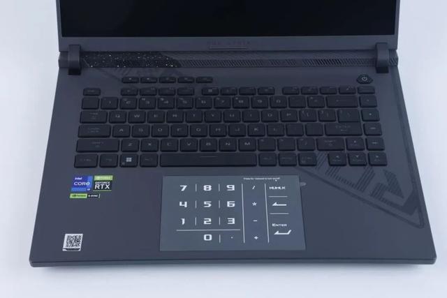 RTX 4070驾到，1440p游戏纵横沙场 ROG枪神7游戏本深度测试