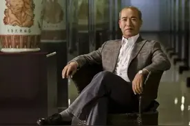 广东小伙15岁父母双亡，意外继承姨妈8亿遗产，他却无偿献给祖国图片