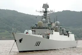 中国装备志——052B型导弹驱逐舰图片
