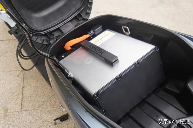 它真的是智商税吗：五羊-本田高性能电摩U-GO GT综合评测