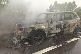 理想ONE高速起火，汽车黑匣子助其“洗冤”图片