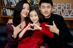 《人世间》里爆火的她比乔春燕还敢，曾倒追大张伟，与富商闪婚闪孕，结婚8年后怎么样了图片
