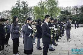 南京邮电大学开展红色“沉浸式”信仰公开课图片