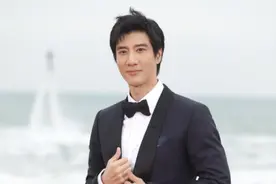 一手好牌却打得稀烂，这8位“高开低走”的顶流，个个不值得原谅图片