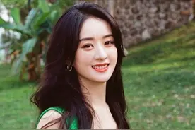 脸上有这3个“特征”的女人，年龄越大越气质！看赵丽颖就知道了图片