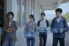 大考：剧名有特殊含义，田雯雯在脆弱中坚强，周博文更像一家之主图片