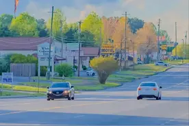 那些董宇辉在直播间输出的经典语录图片