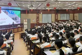 泉州17岁高中生吸烟成瘾！医生紧急提醒！图片