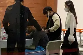 黄子韬回应挂急诊，因严重过敏致呼吸困难，目前已好转很快复工图片