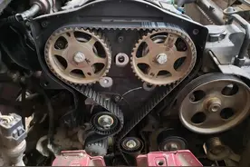 家用车开到8万公里，车上这6个零件必须更换，千万别拿生命开玩笑图片