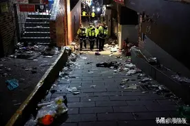 韩国梨泰院万圣节惨案 街道狭窄挤爆踩踏惨案151人死亡 含19外国人图片