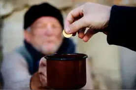 “晚年苦不苦，要看四十五”：男人45岁没有这3样，晚景多半凄凉图片