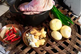 秋天，吃羊肉不如吃鸭肉！解馋又营养，简单一焖，不懂吃真可惜图片