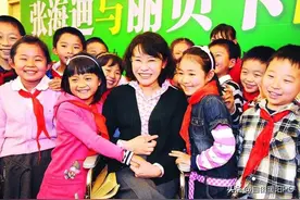 身残志坚的张海迪大姐姐图片
