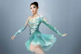 独家揭秘！北京冬奥会火出圈的冰舞《千里江山图》服装背后竟有如此故事图片