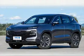 捷途大圣：326马力、轴距2720mm，顶配不到17万，名字贼炫酷图片