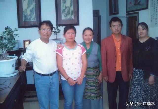 美得像电影明星，会说七种语言，与西藏贵族一见钟情