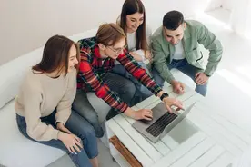 请远离这几种人，不管关系有多好，请与这几种人保持距离图片