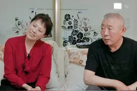62岁大哥相亲，被50位女嘉宾看中，女方直言：梦里全是你图片