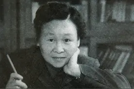 她是上过春晚的传奇女红军，丈夫是延安五老之一，总理教她打麻将图片